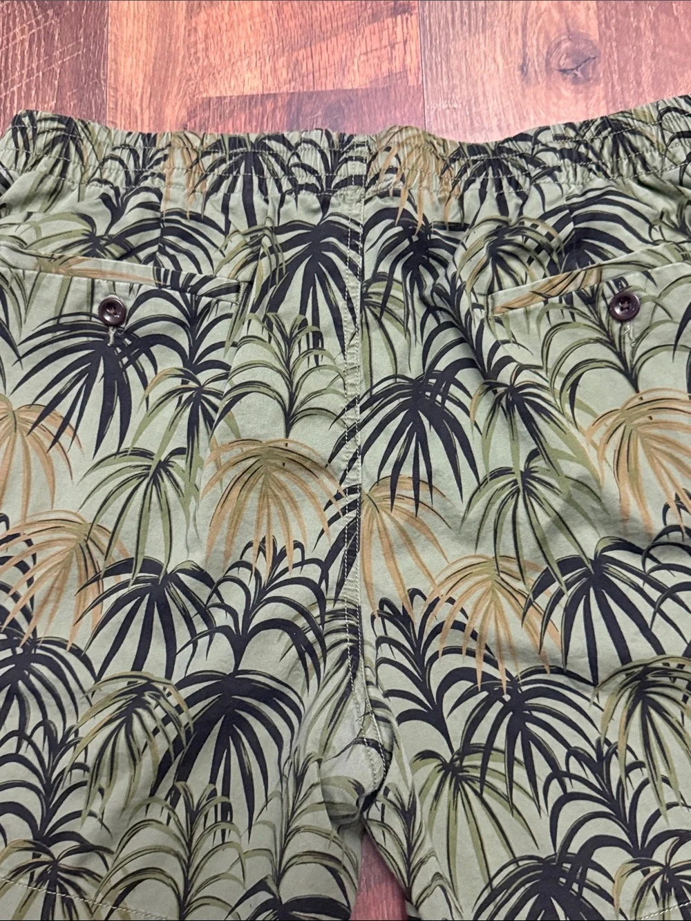 J.Crew Factory Palm Print Pull-On Shorts Large Olive Green Stretch Cotton